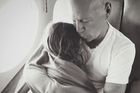 Bruce Willis a jeho páté děťátko.