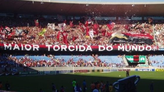 Na fotbale v Brazílii. Povídejte se na slavný stadion Maracaná