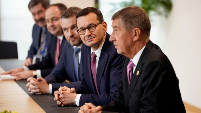 Premiér Andrej Babiš a další státníci v Bruselu.