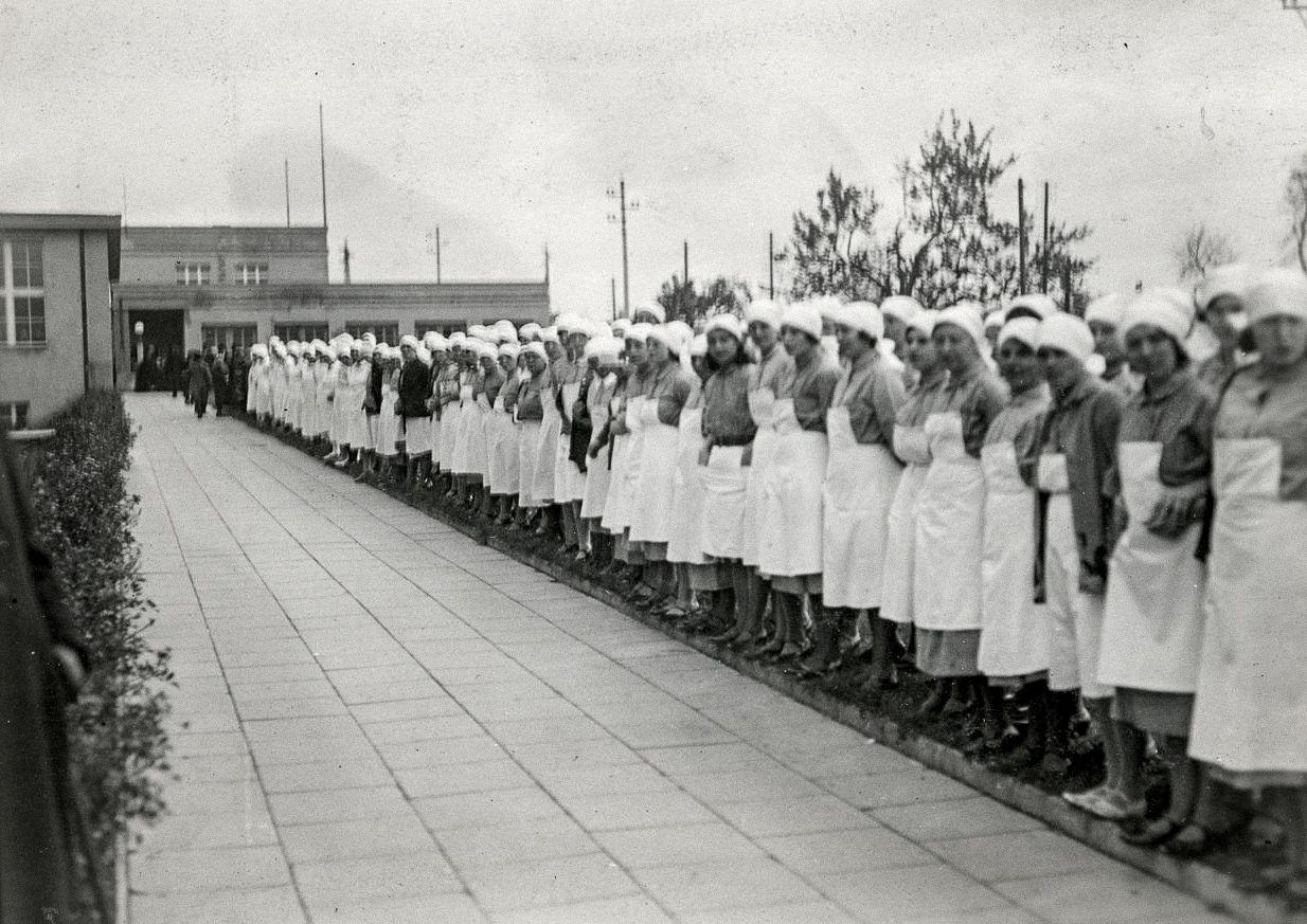 Masarykovy domovy, Thomayerova nemocnice, Praha, historie, výročí, Domácí