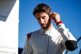 Romain Grosjean se ve středu dočkal svého velkého návratu. Pouhých 86 dní po děsivé havárii ve Velké ceně Bahrajnu formule 1 si poprvé vyzkoušel monopost zámořské série IndyCar.