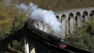 viadukt glenfinnan skotsko harry potter