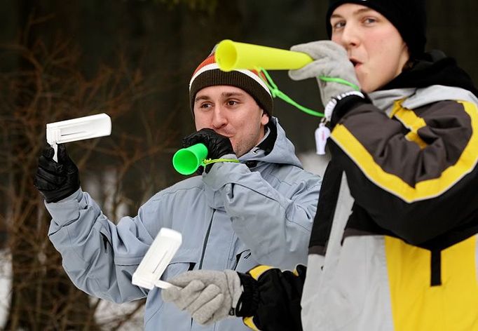 Lyžování má v okolí Liberce velkou podporu fanoušků.