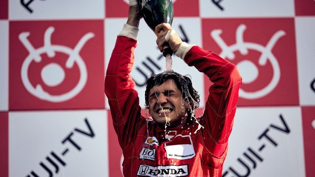 Siempre Senna. Netflix oživil kariéru slavného Brazilce, někdy až na hranici adorace