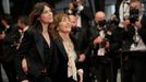 Charlotte Gainsbourgová a Jane Birkinová v Cannes.