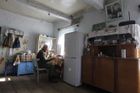 Láska k místu, kde strávil Ivan  Šamjanok skoro celý svůj život, byla silnější než strach ze zdravotních důsledků, které přináší život na území zamořeném radioaktivním spadem. Ivan ve svém domě žije stejným způsobem, jako tomu bylo před osudnou havárií v Černobylu. Každé ráno si dopřeje vydatnou snídani.
