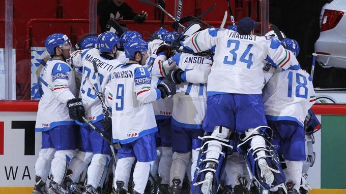 MS v hokeji 2012: Itálie - Dánsko (radost Itálie)