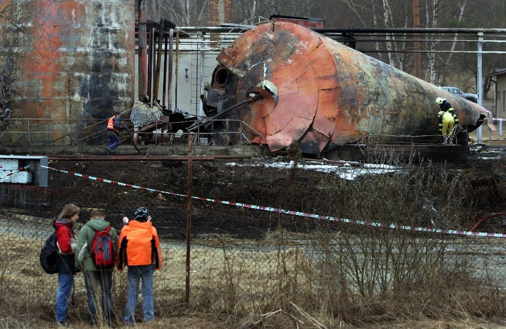 Exploze skladu benzinu v České Lípě