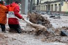 Madeira volá o pomoc, potopa zabila desítky lidí