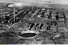 V okruhu sta metrů nezůstal nikdo naživu. Výbuch chemičky v Oppau způsobil velký omyl