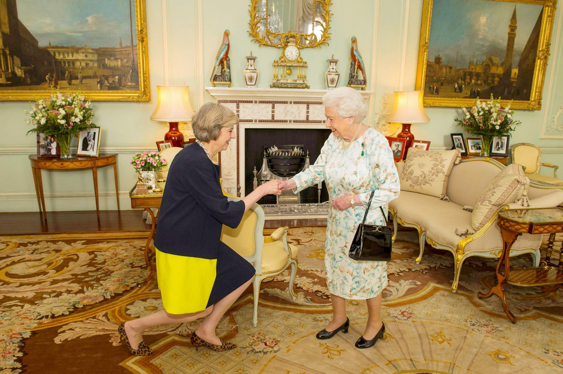 Královna Alžběta II., Velká Británie, úmrtí, smrt, život, premiér, premiéři