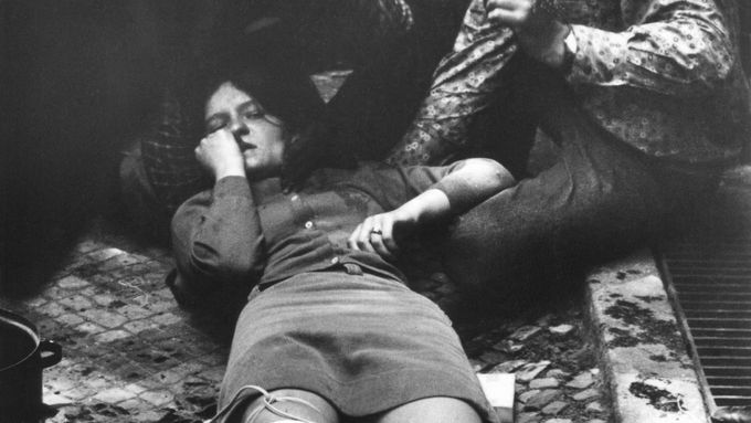 Antonín Chloupek: Zraněná dívka, srpen 1968