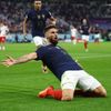 Olivier Giroud slaví gól v osmifinále MS 2022 Francie - Polsko