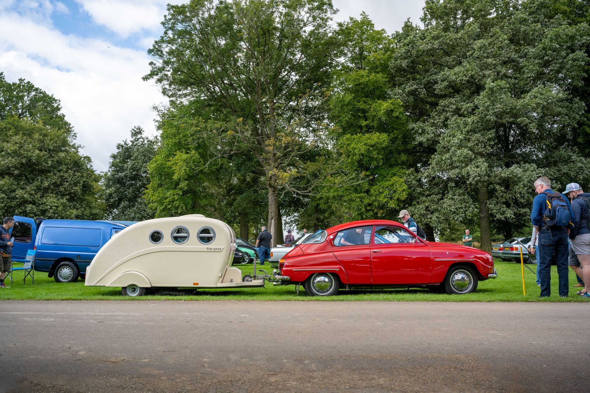 Festival neobvyklých aut Velká Británie