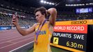 Švédský tyčkař Armand Duplantis a jeho rekord při MS v atletice 2025 v Tokiu