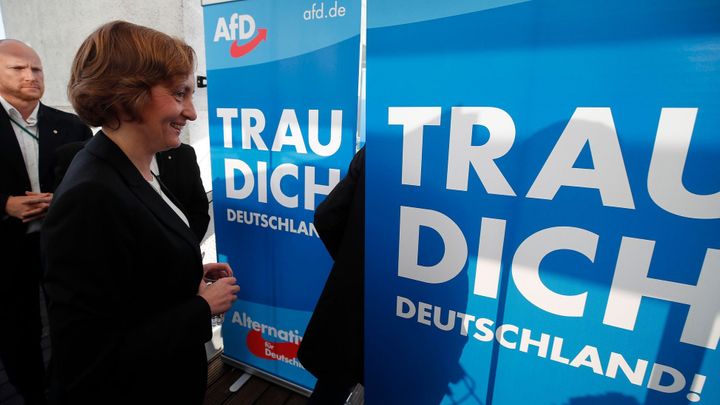 Protiimigrační AfD smí jít do voleb jen s 30 kandidáty, potvrdil soud v Sasku