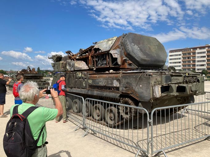 Výstava v Praze na Letné, ruská vojenská technika, samohybný protiletadlový systém BUK M2