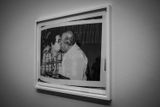 Snímek Juergena Tellera z výstavy Enjoy Your Life v pražském Rudolfinu.