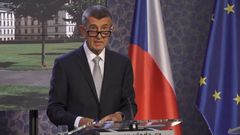Premiér Andrej Babiš na tiskové konferenci po jednání vlády.