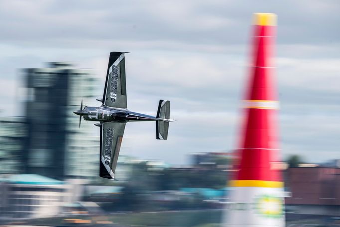 Mikael Brageo na závodě Red Bull Air Race v Kazani 2018