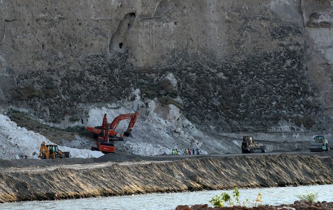 Starověké město Hasankeyf v Turecku, které zatopí  plánovaná vodní přehrada.