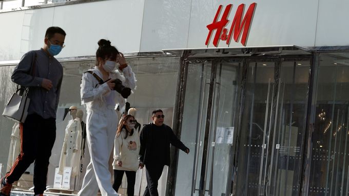 Obchod značky H&M v čínské metropoli Pekingu