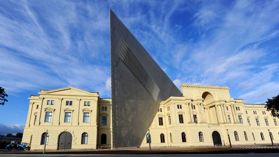 Budova jako historický symbol. Daniel Liebeskind slaví 70. narozeniny