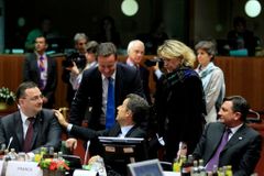 Czech PM Necas to meet Cameron ahead of key EU summit