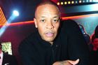 Recenze: Compton je triumfální comeback Dr. Dre