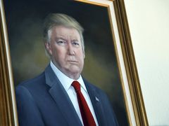 Portrét Donalda Trumpa od Sarah Boardmanové.
