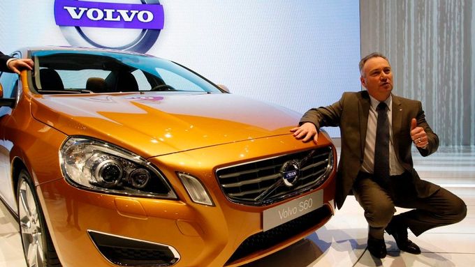 Volvo přivezlo do Ženevy premérově model S60.