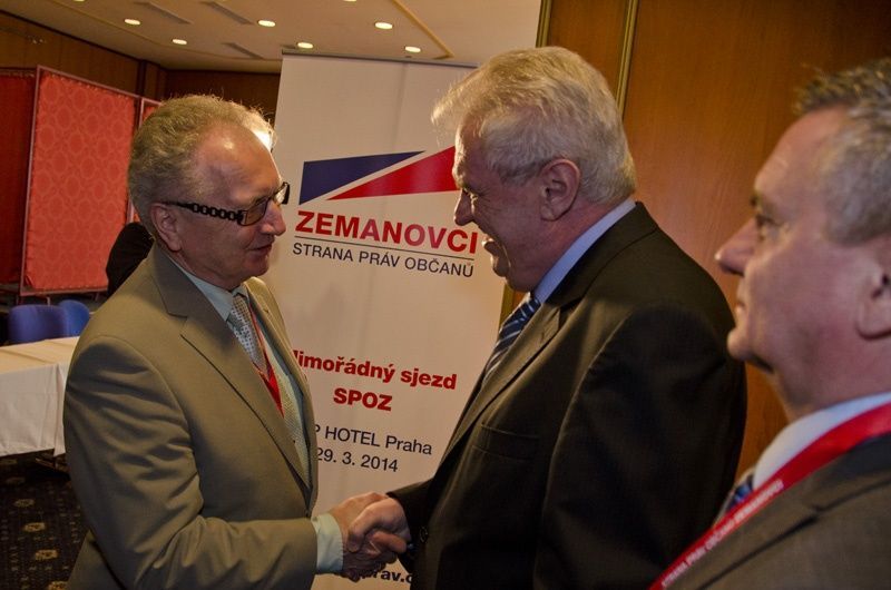 Miloš Zeman s Janem Velebou na sjezdu SPO
