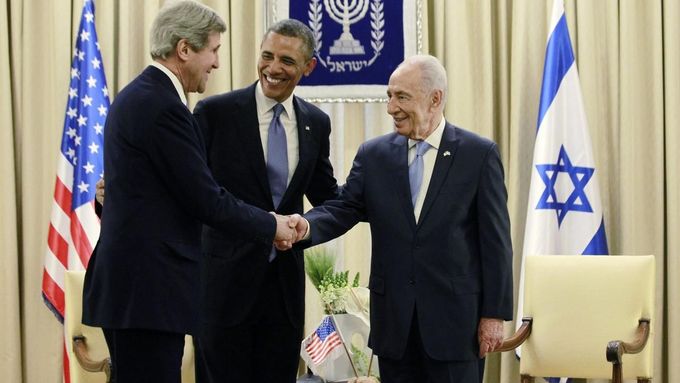 Barack Obama a John Kerry na návštěvě Izraele, snímek z roku 2013. Ilustrační foto.