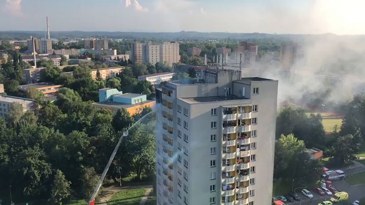 Panelový dům v Bohumíně je znovu nepojený na elektřinu. Šest rodin se odstěhuje jinam