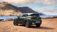 Na auta se také vztahuje prodloužená záruka na pět let nebo 60 tisíc kilometrů, tu má samozřejmě i C3 Aircross začínající na 430 tisících, případně 395 tisících se značkovým financováním a výkupním bonusem.
