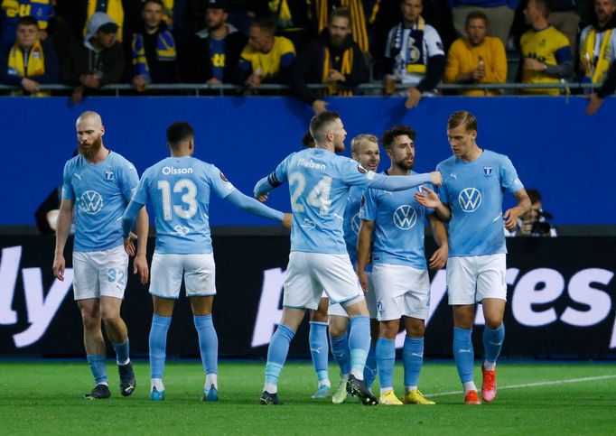 Soccer Football - Europa League - Group D - Union Saint-Gilloise v Malmo FF - Stade Joseph Marien, Brussels, Belgium - September 15, 2022  Malmo FF players celebrate thei