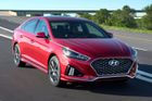 Akcie automobilek Hyundai a Kia poklesly. Na vině je vyšetřování potíží s nevybuchlými airbagy