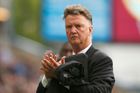 Van Gaal už je horší než Moyes, United chybí šéf obrany