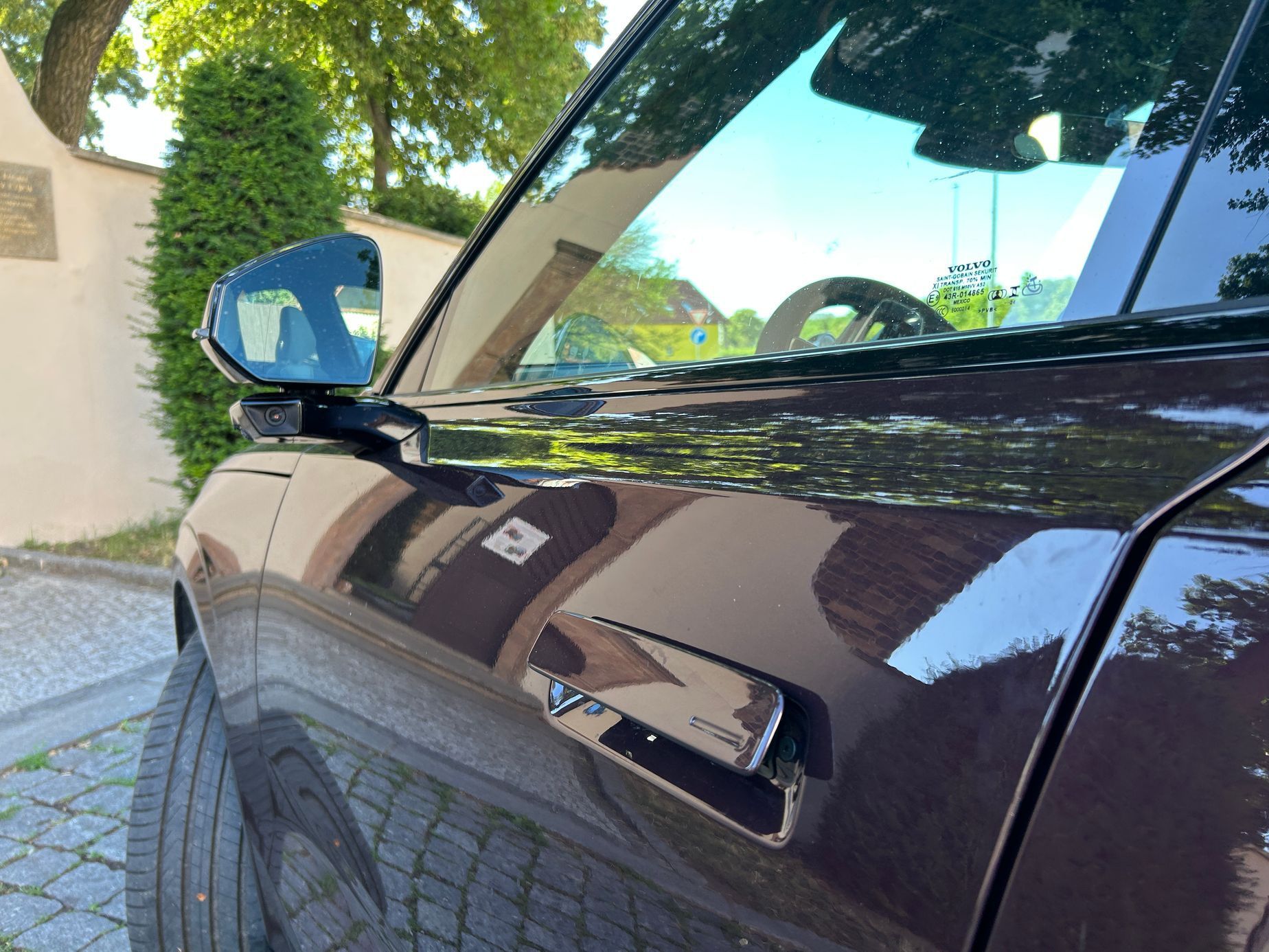 Volvo EX90