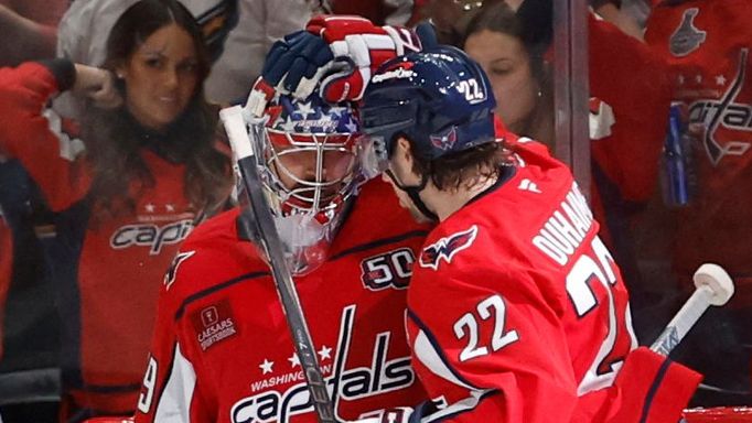 Dec 20, 2024; Washington, District of Columbia, USA; Washington Capitals goaltender Charlie Lindgren (79) celebrates with teammates after their game against the Carolina