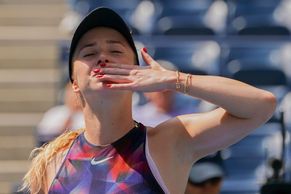 Polibek z  New Yorku, pláč i retro. Takové jsou nejhezčí fotky z US Open