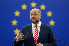 Do čela německé SPD míří Schulz. V souboji s Merkelovou má větší šanci, já bych selhal, říká Gabriel