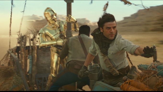 Krátká scéna s honičkou ze Star Wars: Vzestup Skywalkera.