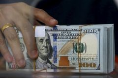 Tři manažeři Moldavské banky byli zadrženi kvůli vyprání 20 miliard dolarů z Ruska