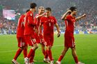 Arda Güler s tureckými spoluhráči slaví gól proti Gruzii na Euru 2024