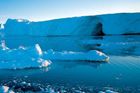 Zalednění Antarktidy je na maximu, oteplování navzdory