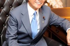 Novým japonským premiérem je Taró Aso