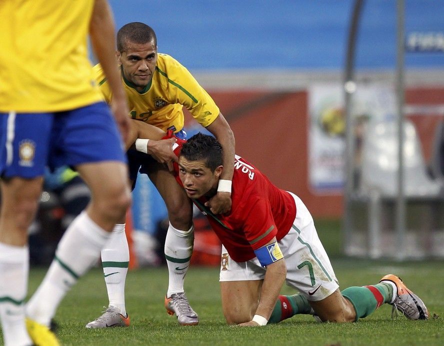 Ronaldo a Alves Brazílie - Portugalsko