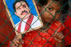 Rozdělená Srí Lanka poprvé po válce volí prezidenta