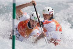 Špinavé fígle mezi vodními slalomáři: slovenským šampionům někdo ze soupeřů nalepil do lodi závaží